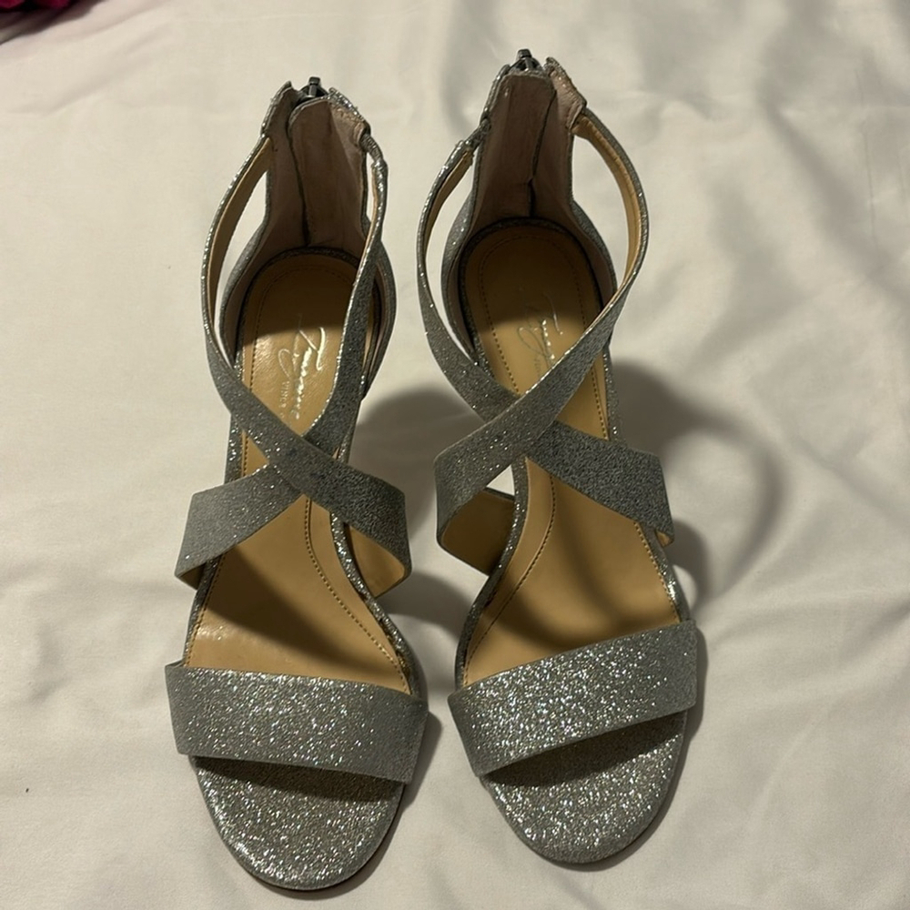 IMAGINE VINCE CAMUTO Pascal2 heeled sandals open toe shoes silver glitter sz 5.5 - Picture 3 of 16